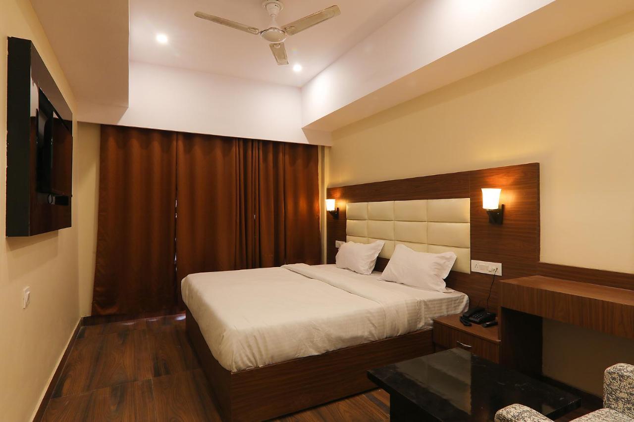 Fabhotel Blueark Lucknow Zewnętrze zdjęcie